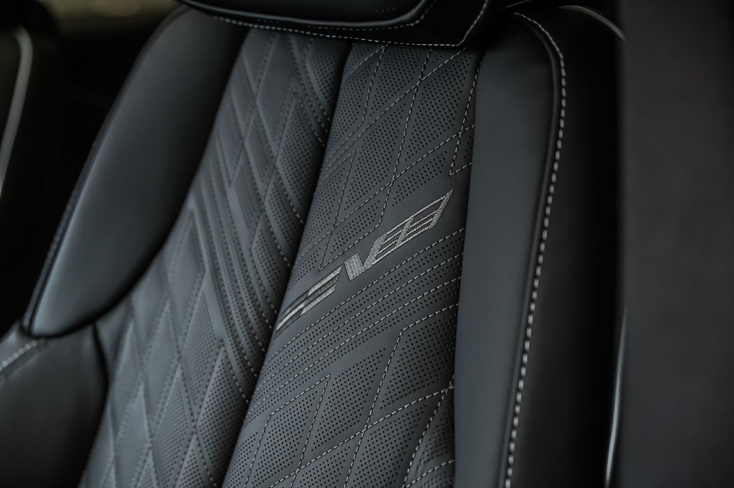 2026 Cadillac LYRIQ-V