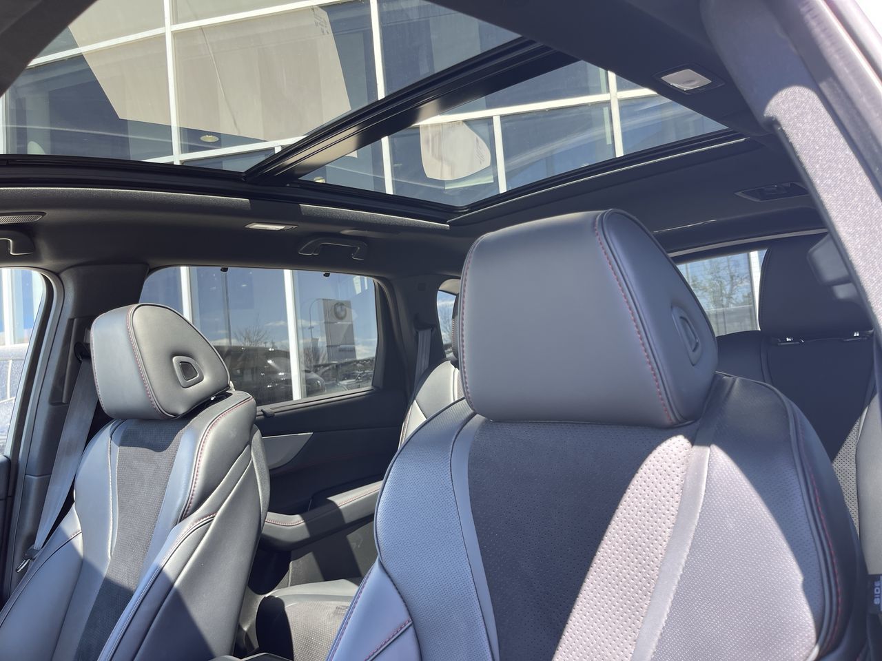 2025 Acura MDX