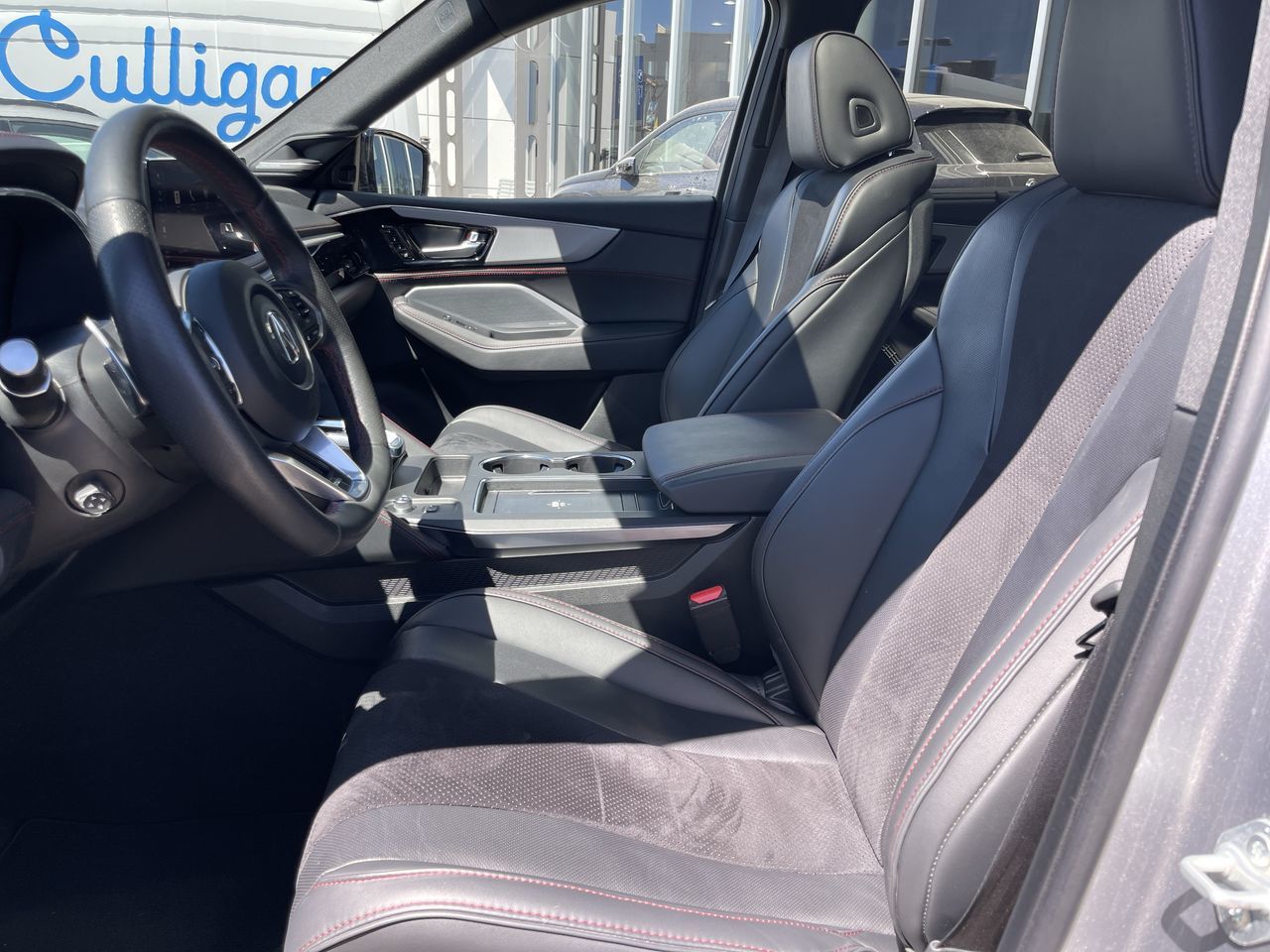2025 Acura MDX