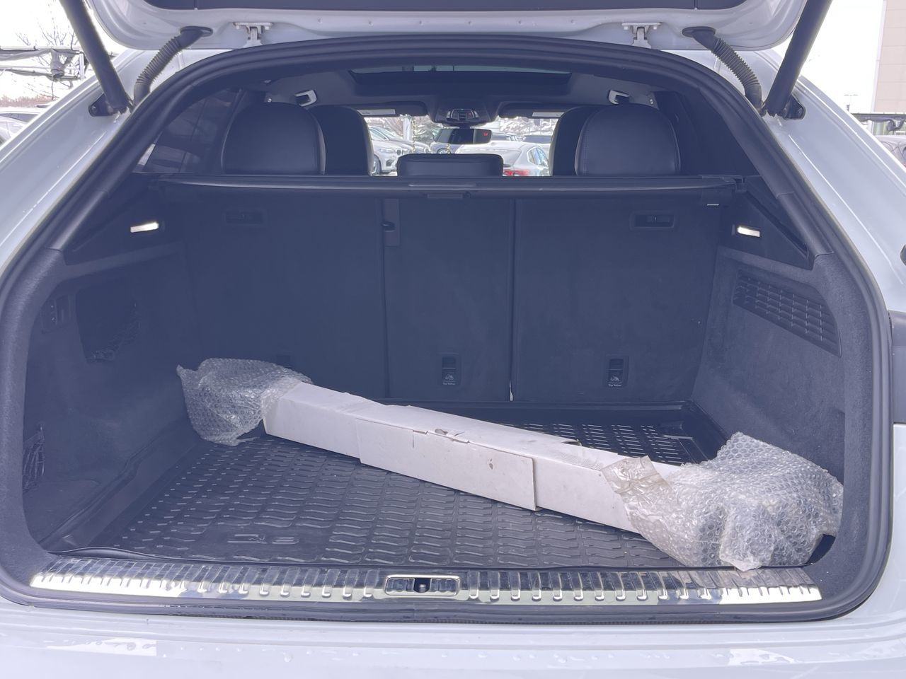 Audi Q8  2021 à Calgary, Alberta