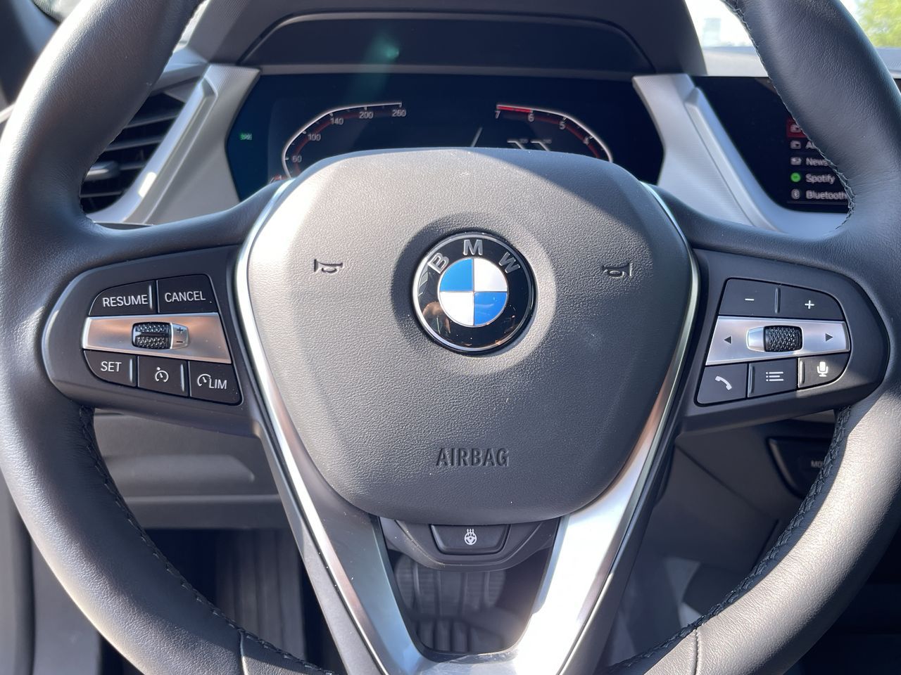 2024 BMW 228i
