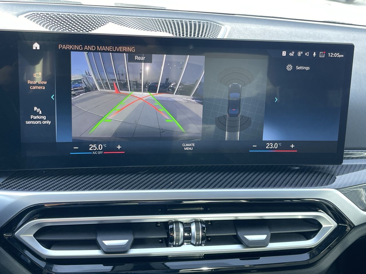 BMW 330e  2023 à Calgary, Alberta