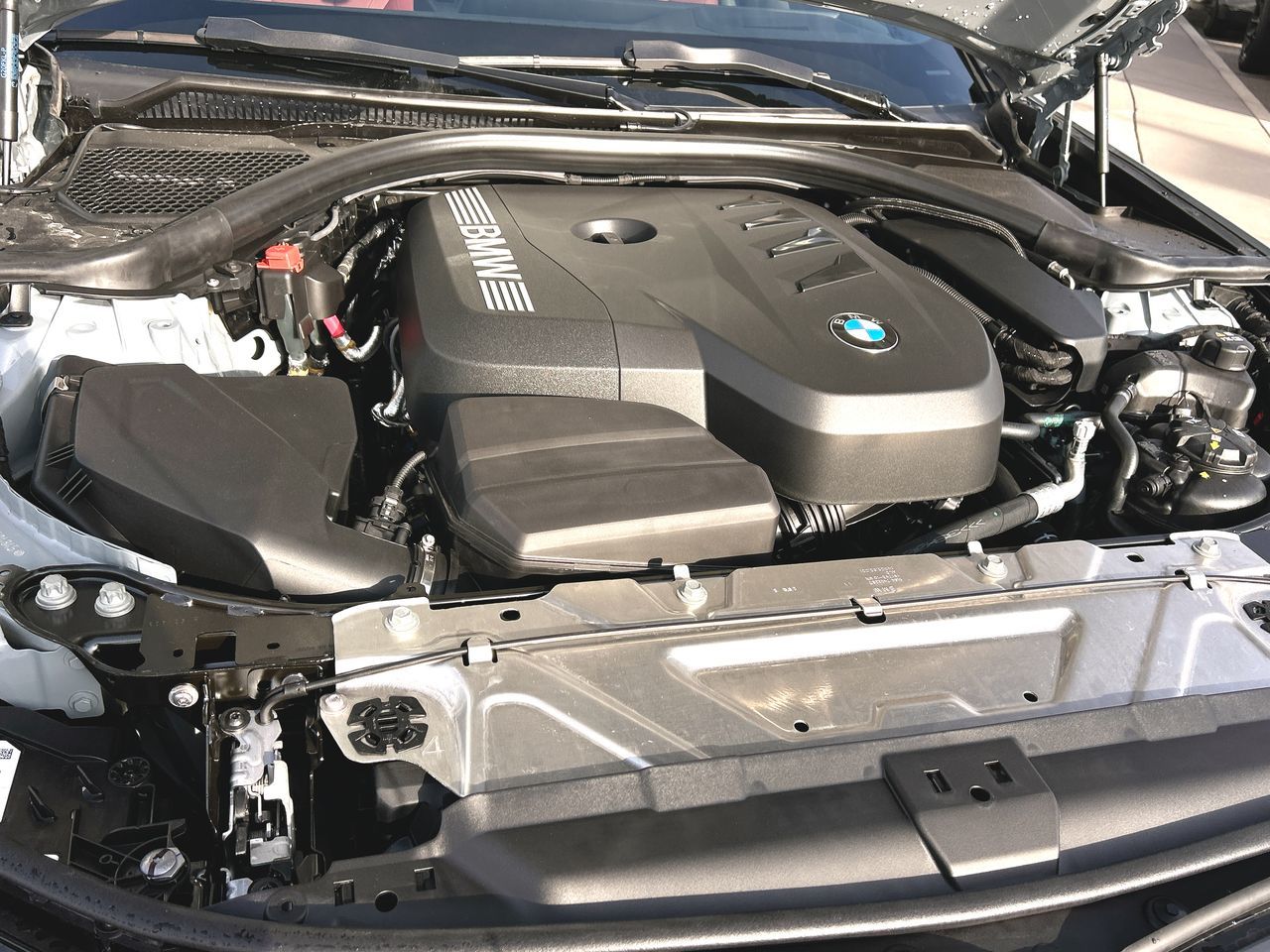 2026 BMW 330i