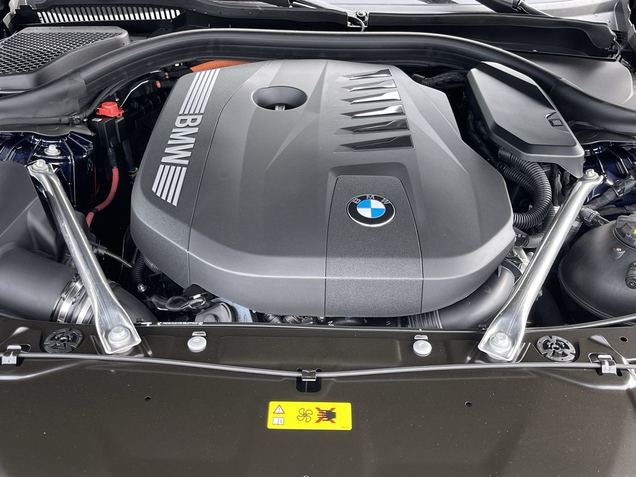 2026 BMW 5 Series Sedan PHEV