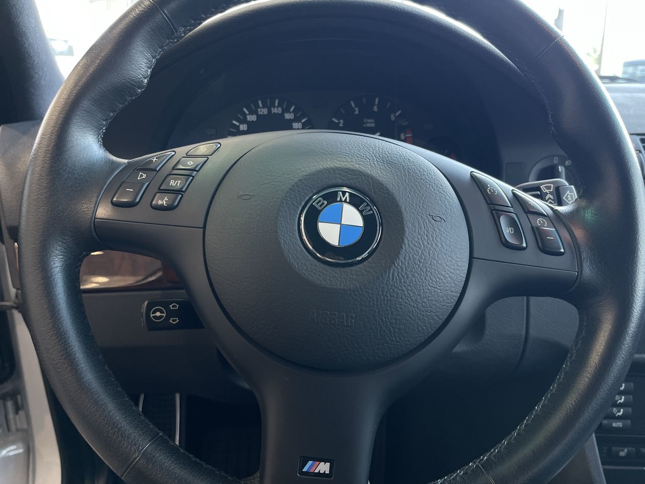 BMW 5 Series  2003 à Calgary, Alberta