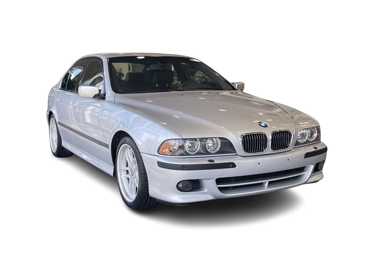 BMW 5 Series  2003 à Calgary, Alberta