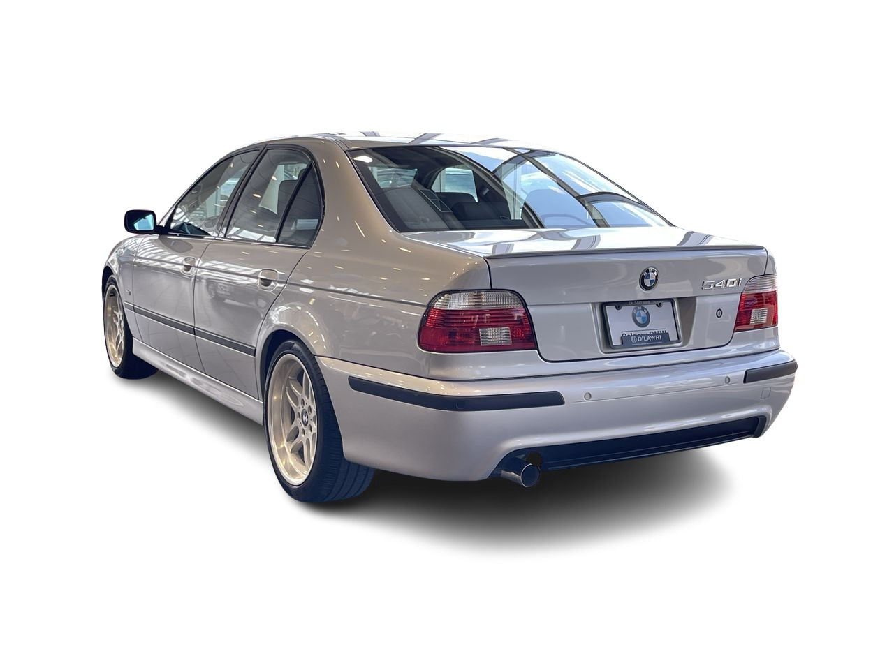 BMW 5 Series  2003 à Calgary, Alberta