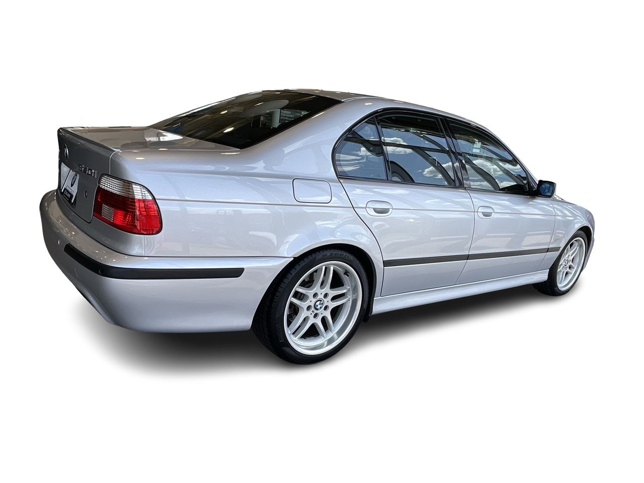 BMW 5 Series  2003 à Calgary, Alberta