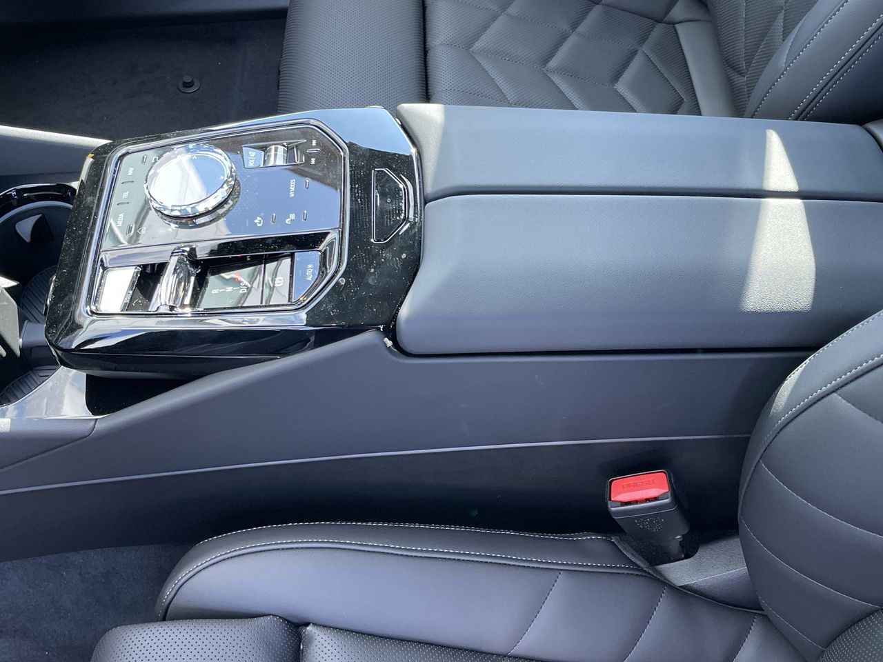 2024 BMW 530i