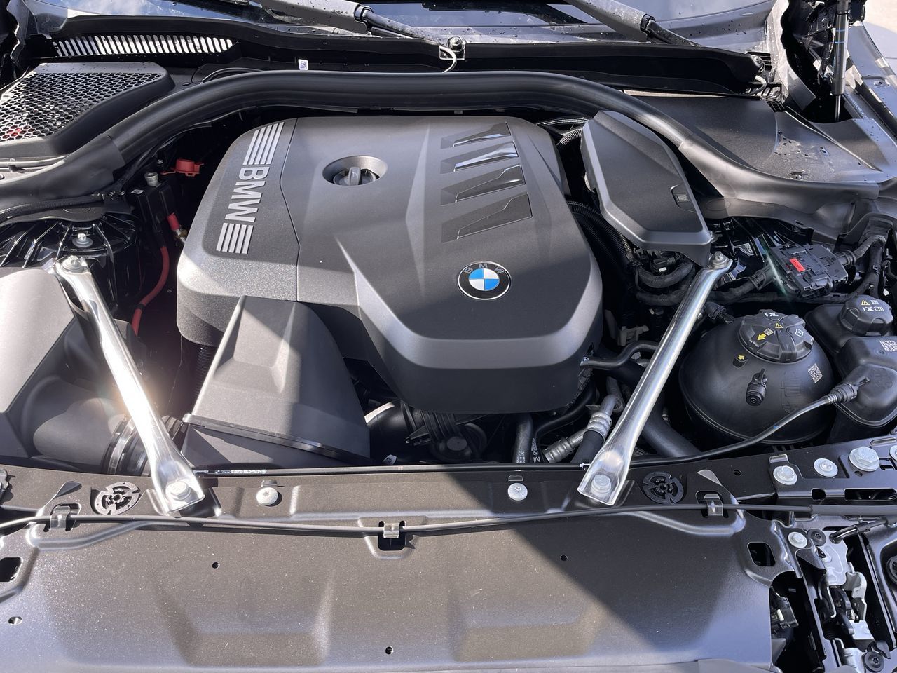 2024 BMW 530i