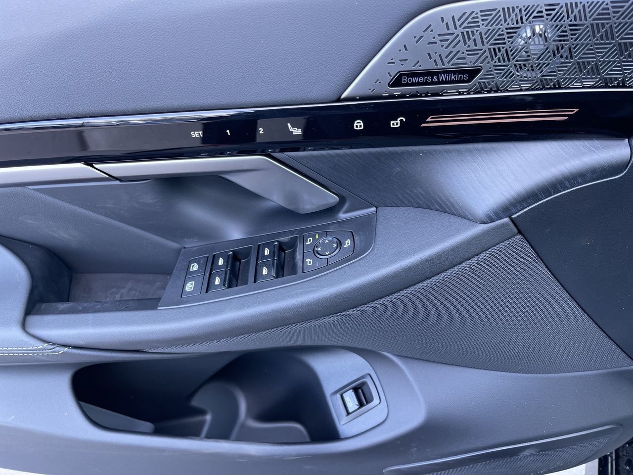 2024 BMW 530i
