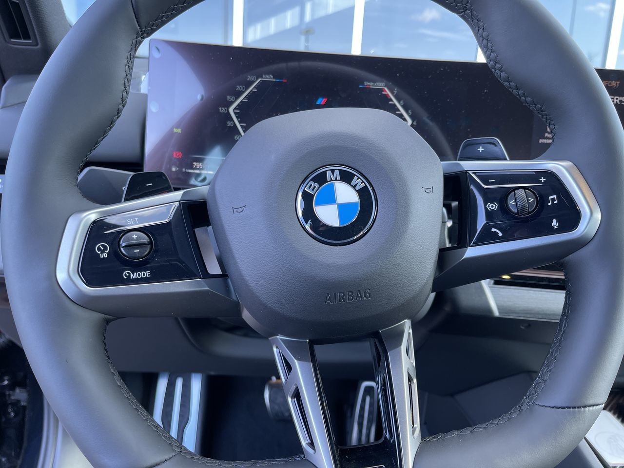 2024 BMW 530i