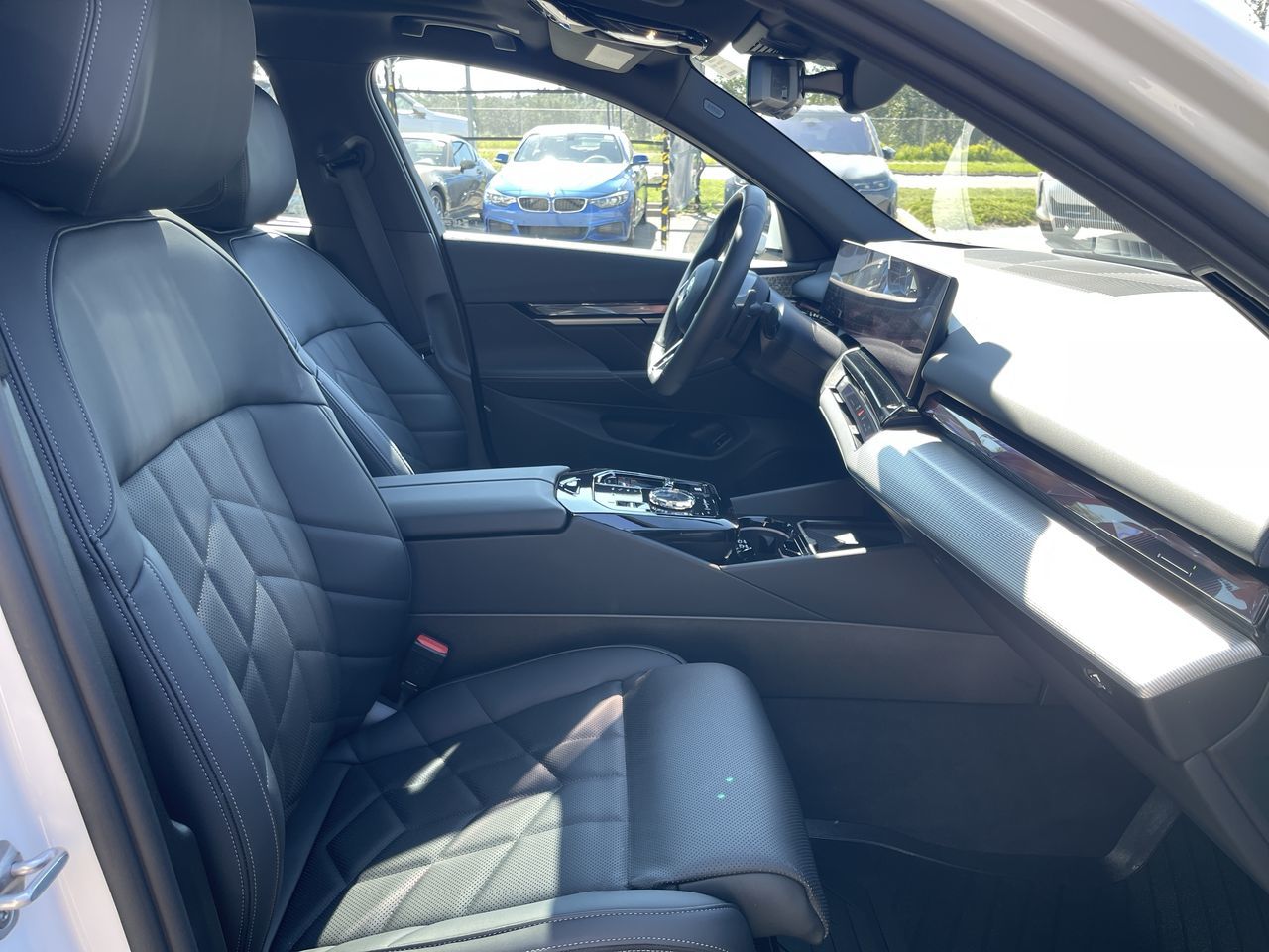 2026 BMW 530i