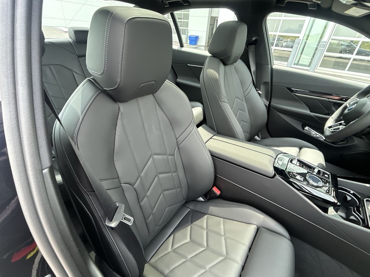 2026 BMW 530i