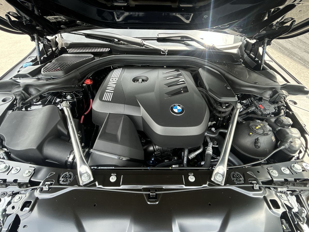 2026 BMW 530i