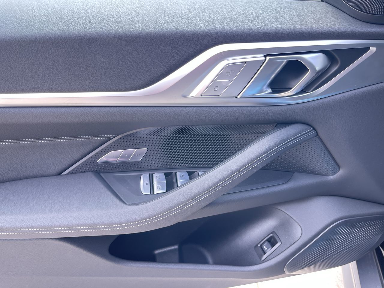 BMW i4 Gran Coupe  2025 à Calgary, Alberta