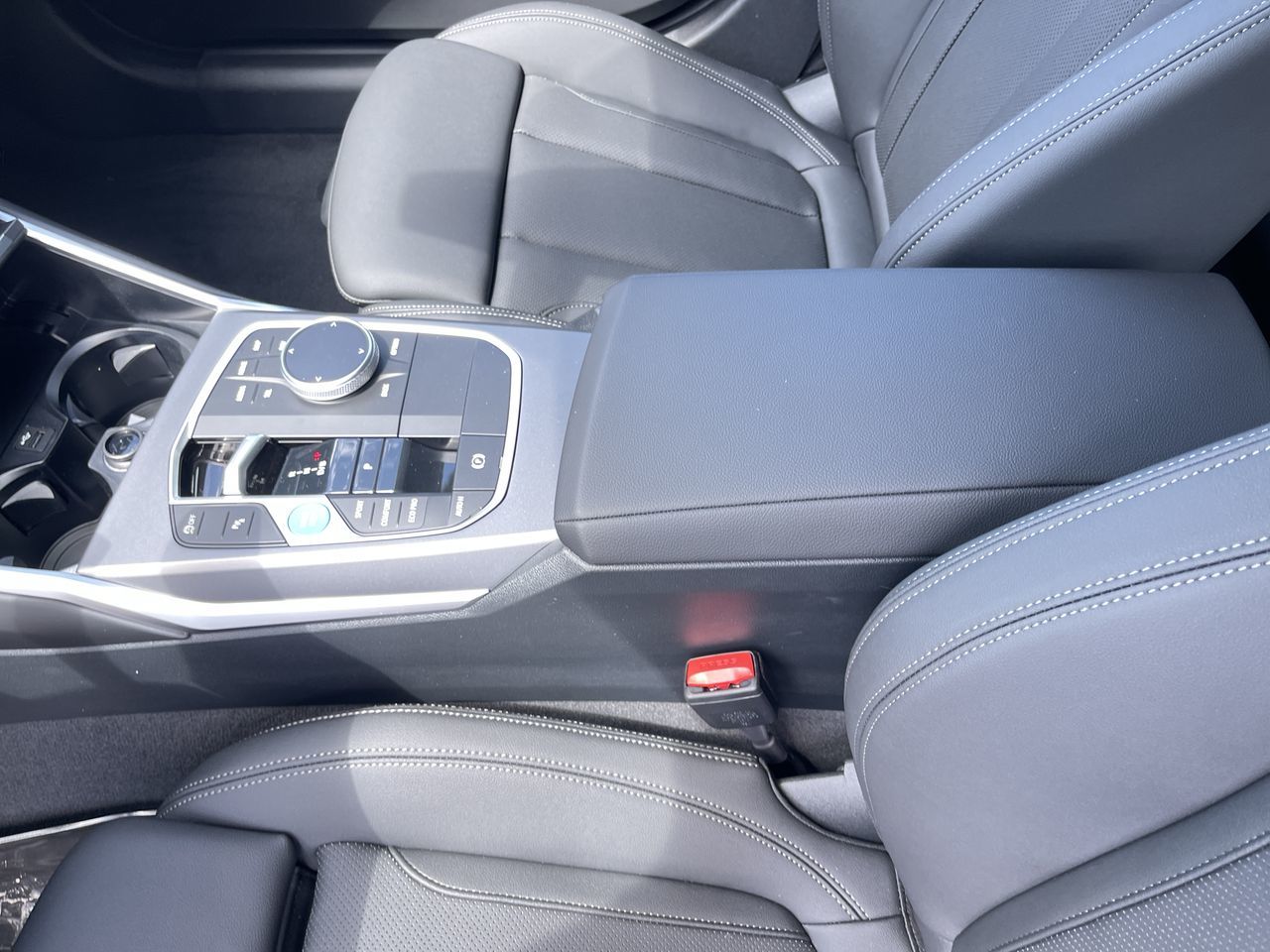 BMW i4 Gran Coupe  2025 à Calgary, Alberta