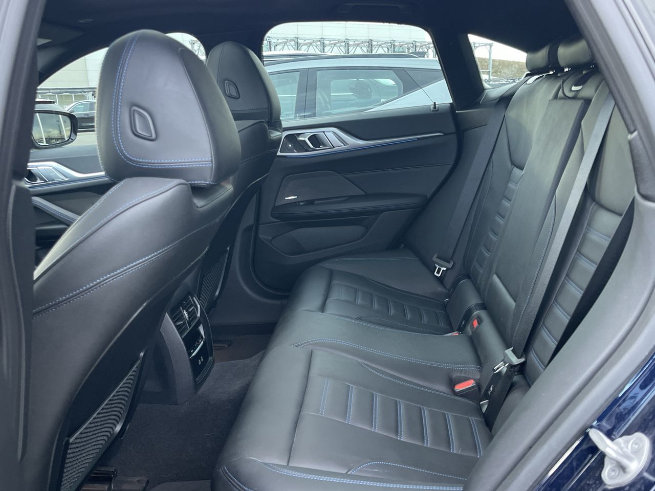 2024 BMW i4