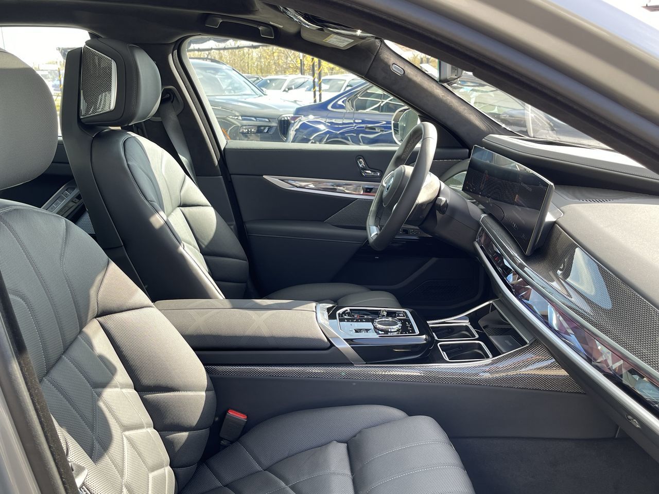 2024 BMW i7 in Calgary, Alberta