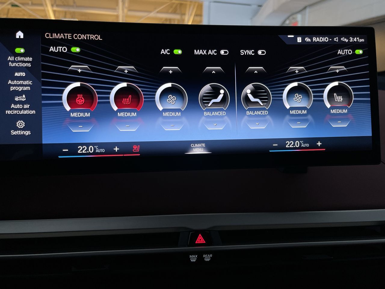 2023 BMW iX