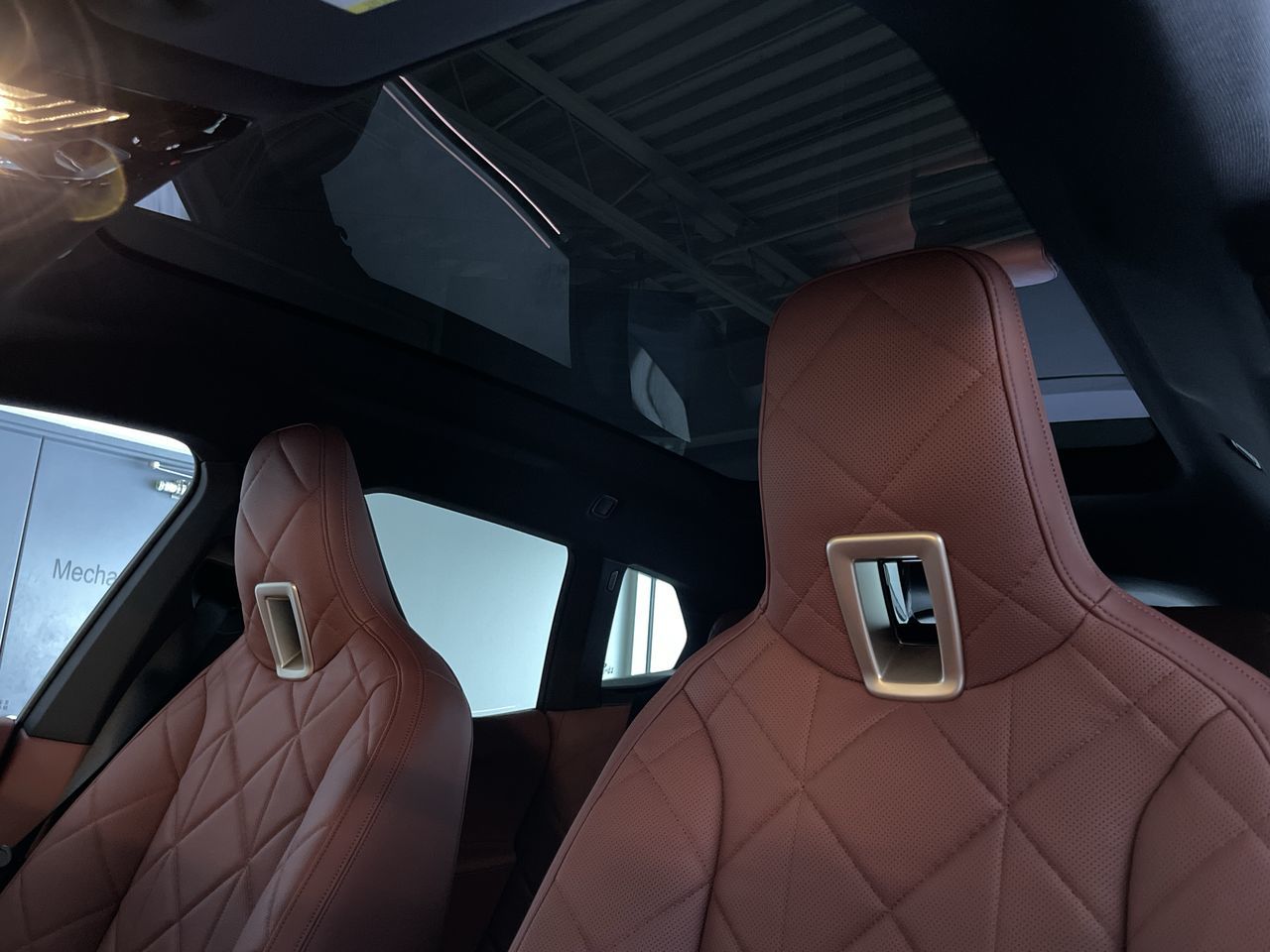 2023 BMW iX