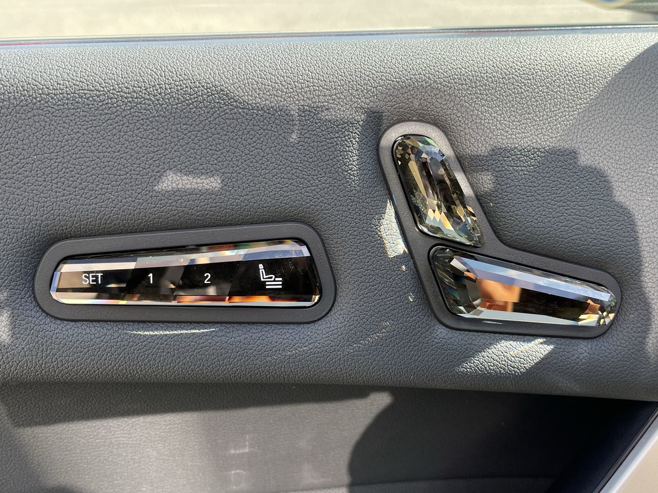 2024 BMW iX