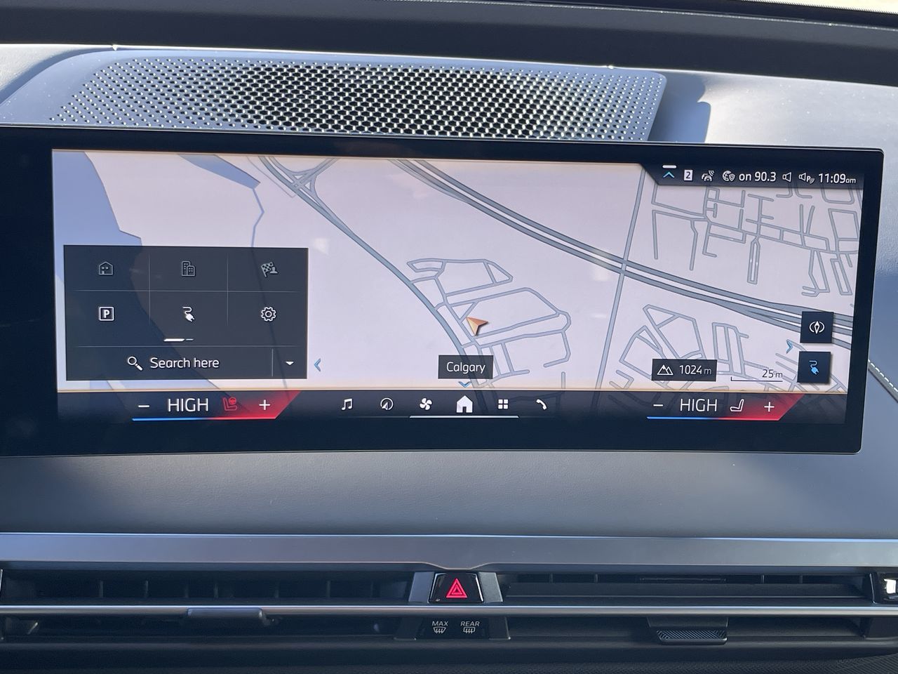 BMW iX  2026 à Calgary, Alberta