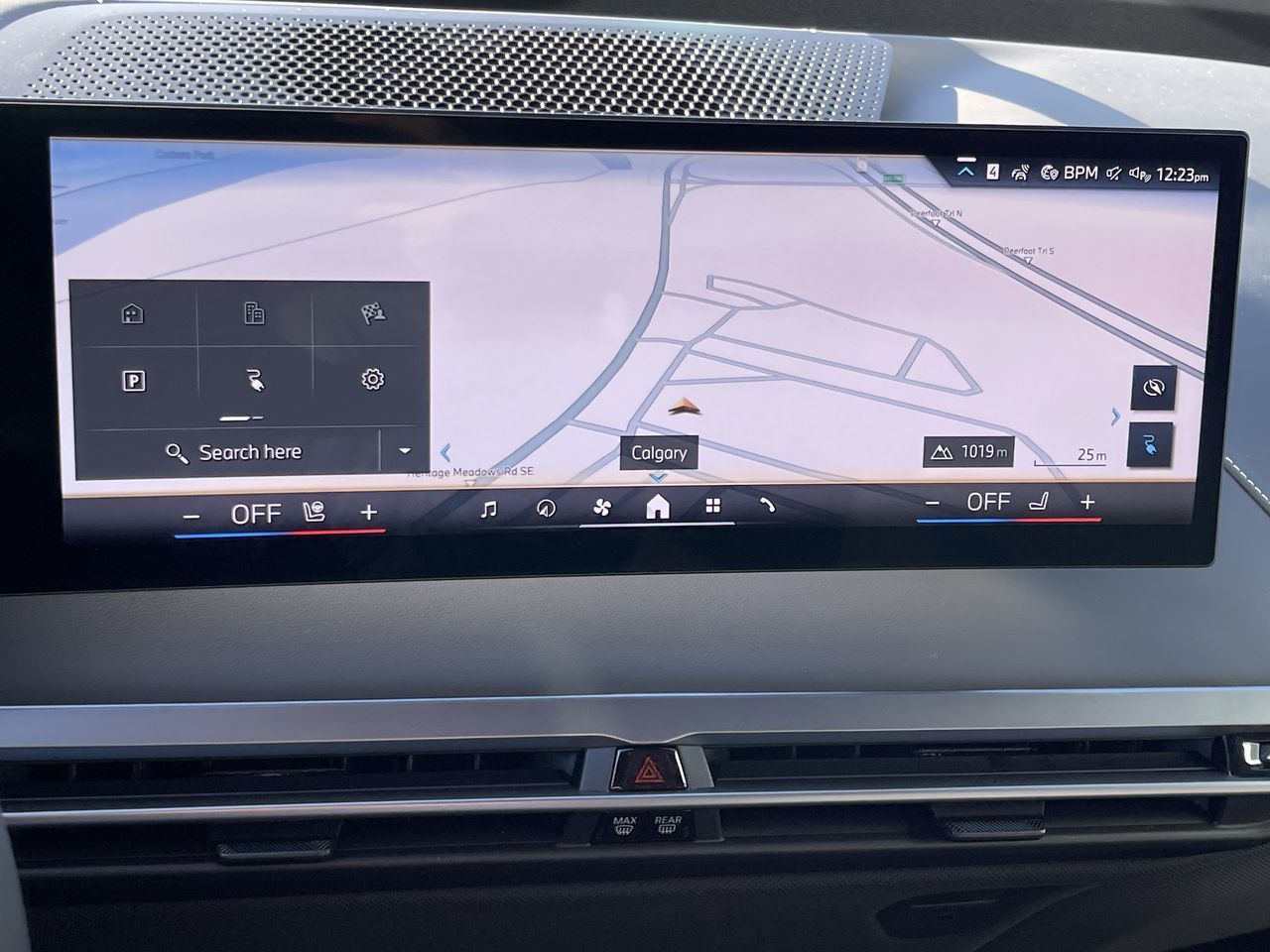 BMW iX  2026 à Calgary, Alberta