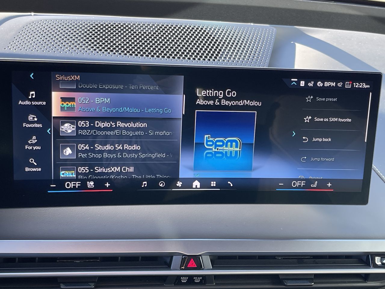 BMW iX  2026 à Calgary, Alberta