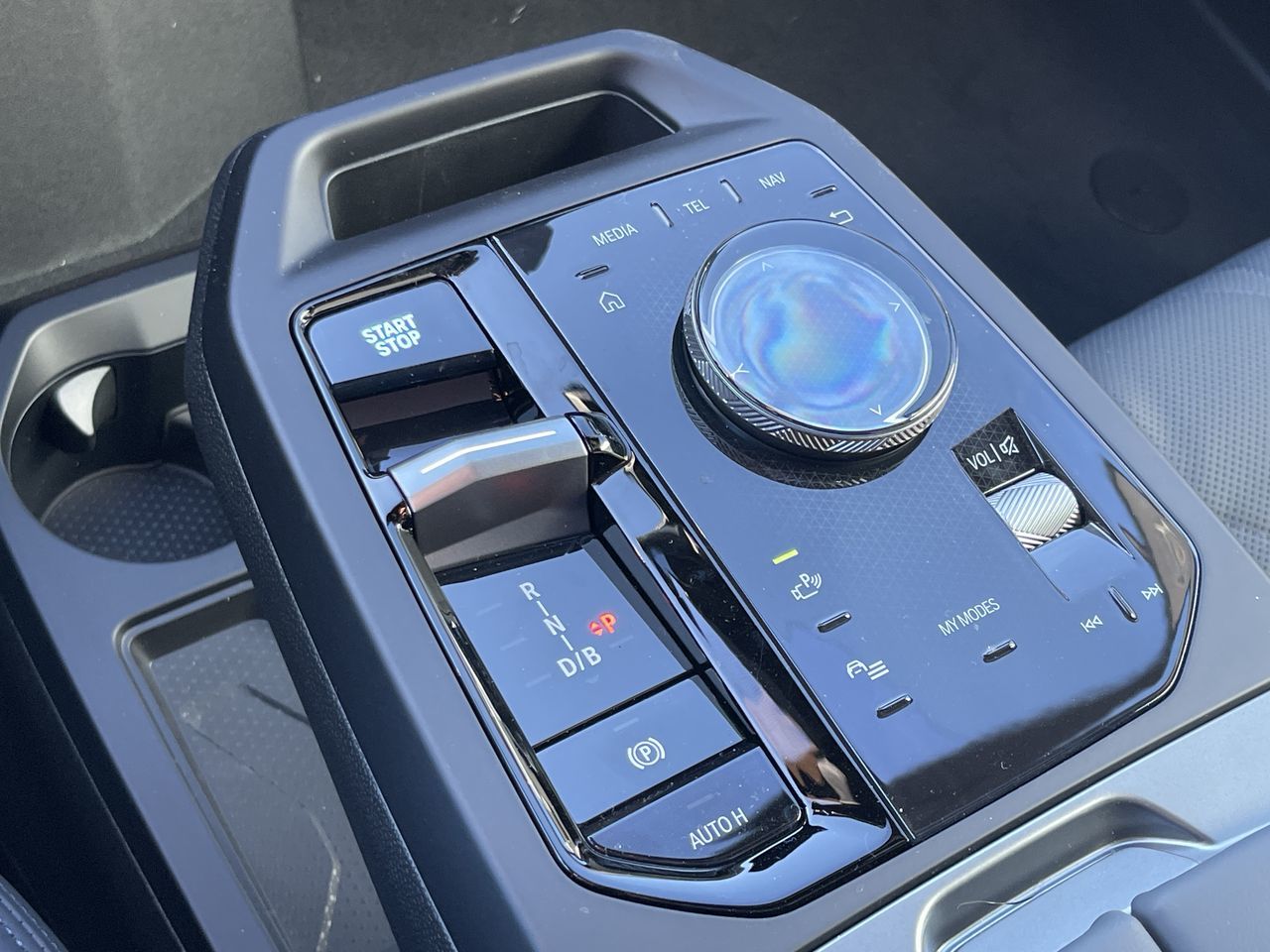 BMW iX  2026 à Calgary, Alberta