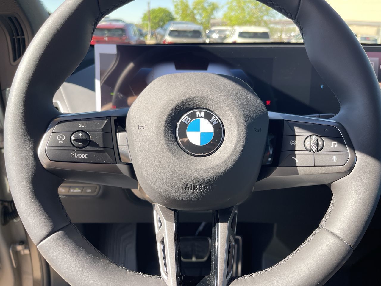 BMW iX  2026 à Calgary, Alberta