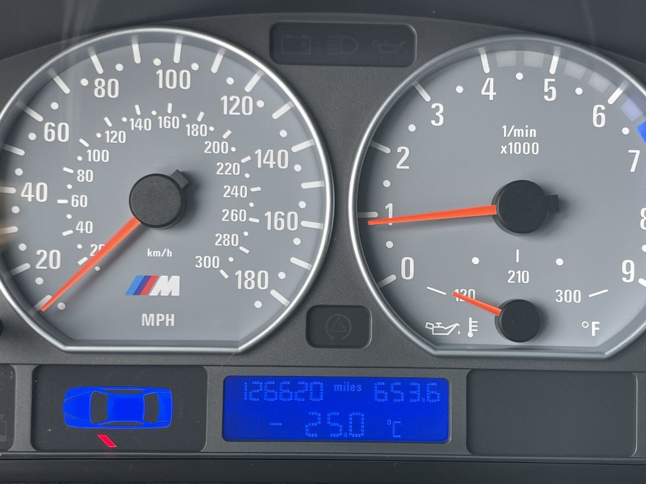 BMW M3  2004 à Calgary, Alberta