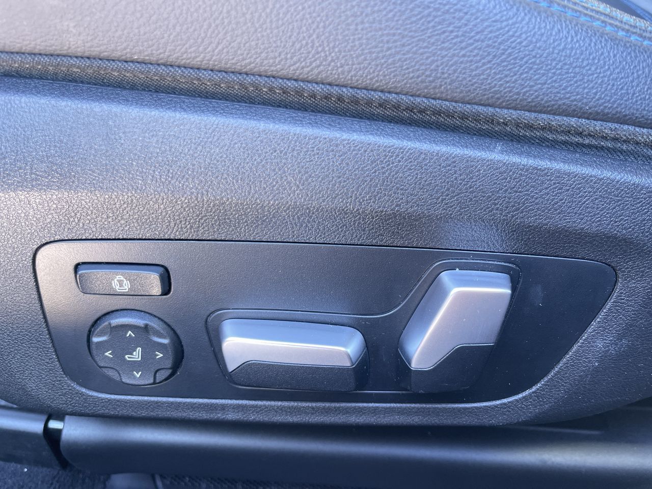 BMW M340i  2021 à Calgary, Alberta