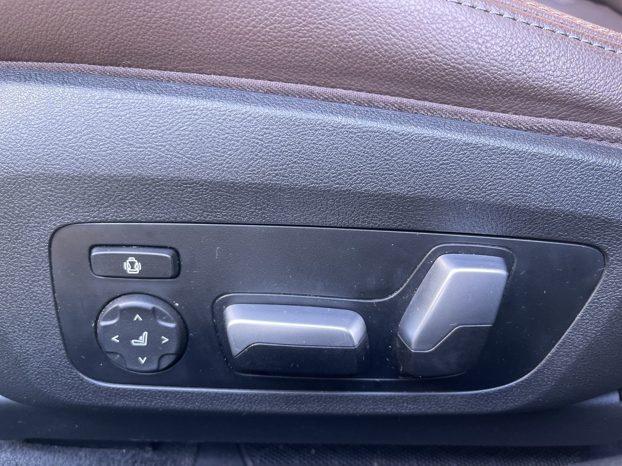 2022 BMW M340i in Calgary, Alberta