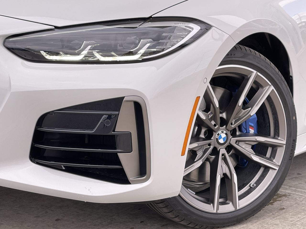 2024 BMW M440i
