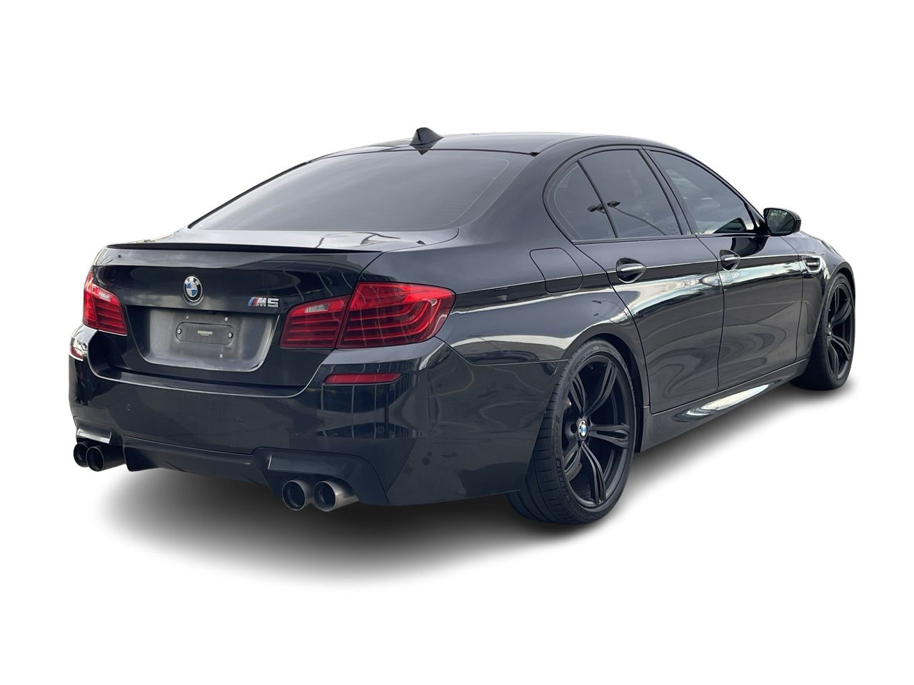 BMW M5  2016 à Calgary, Alberta