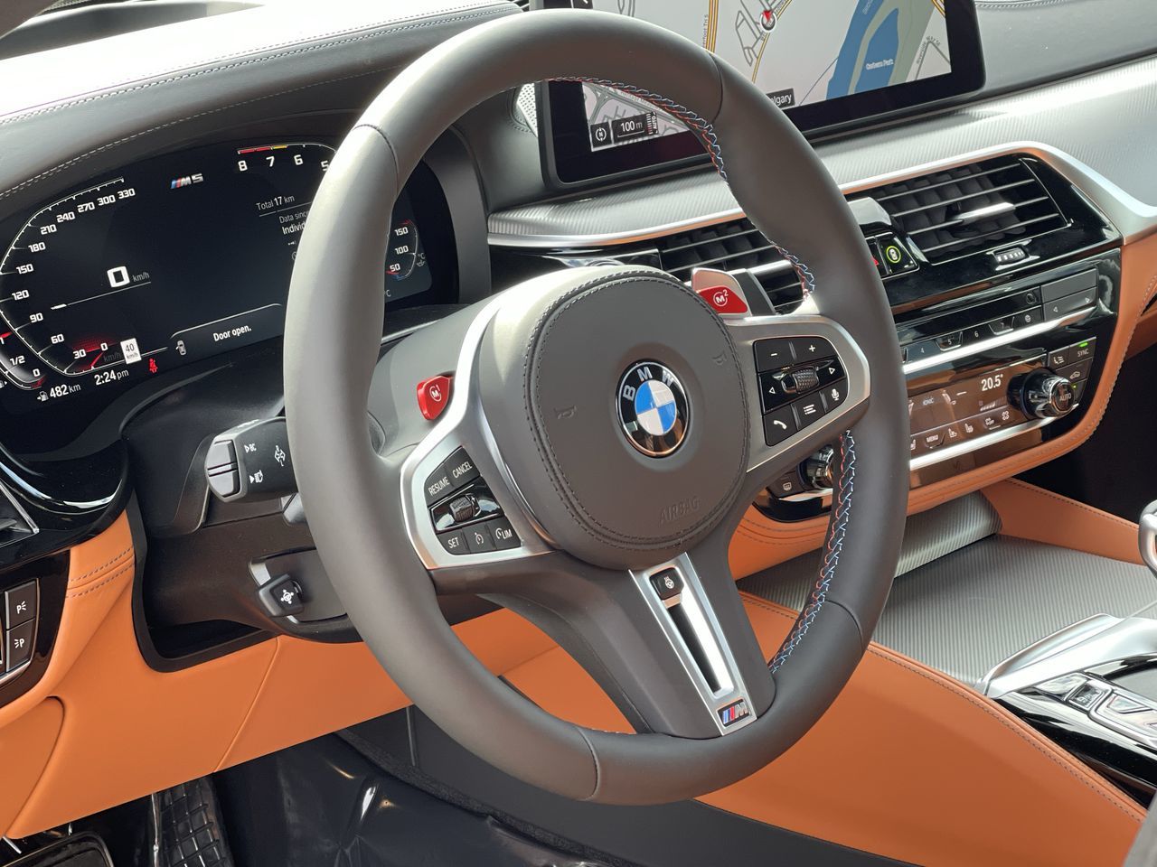 2023 BMW M5
