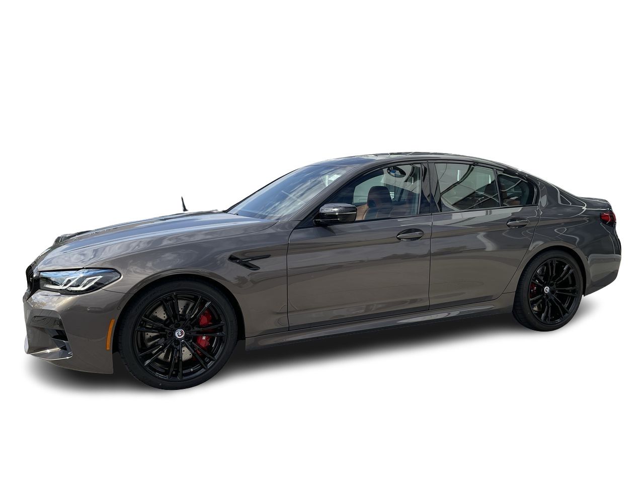 2023 BMW M5