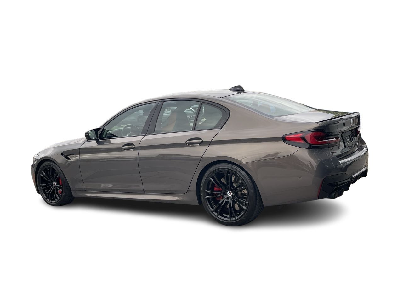 2023 BMW M5