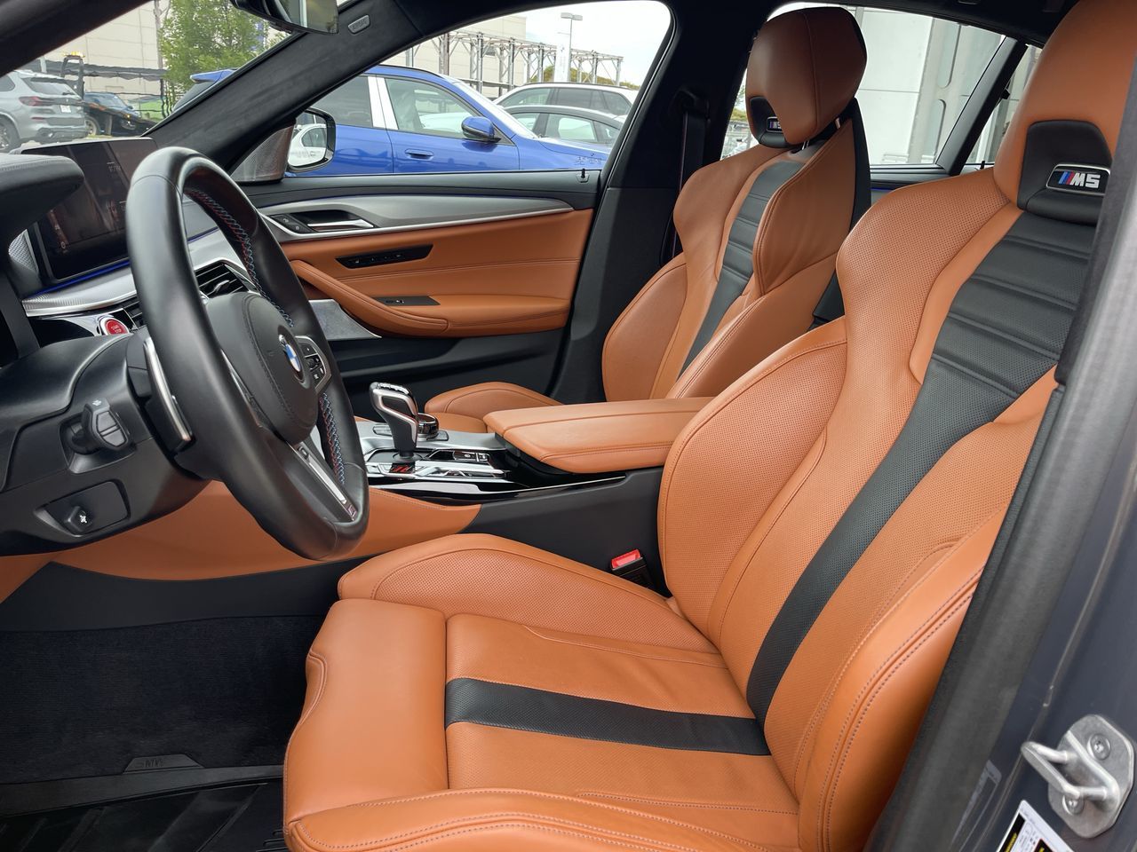 2023 BMW M5