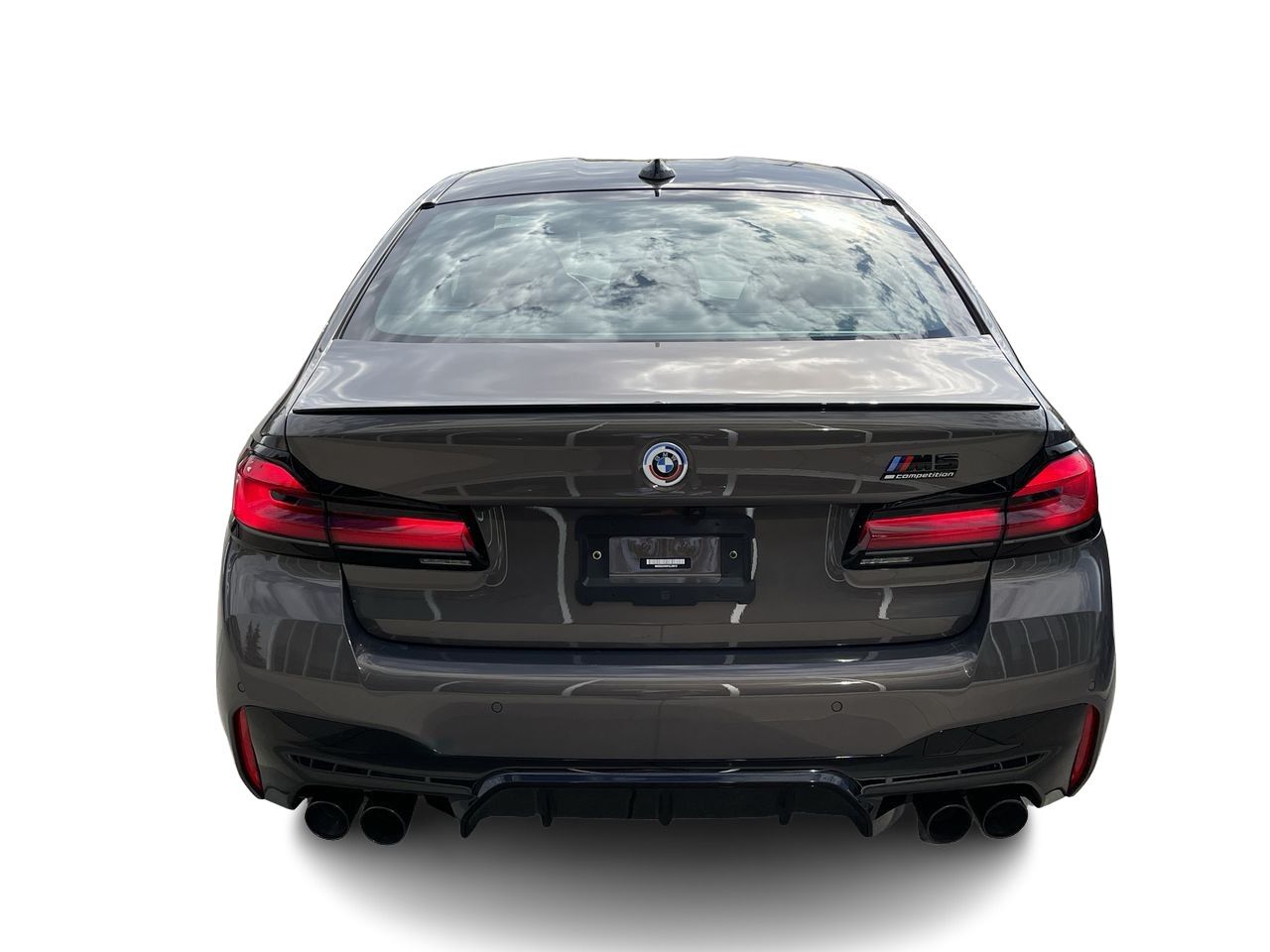 2023 BMW M5