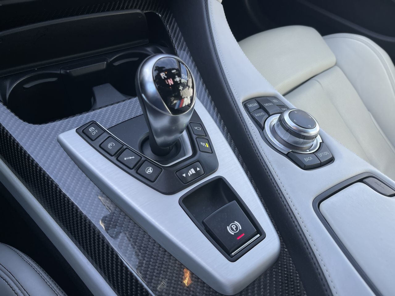 2014 BMW M6 in Calgary, Alberta