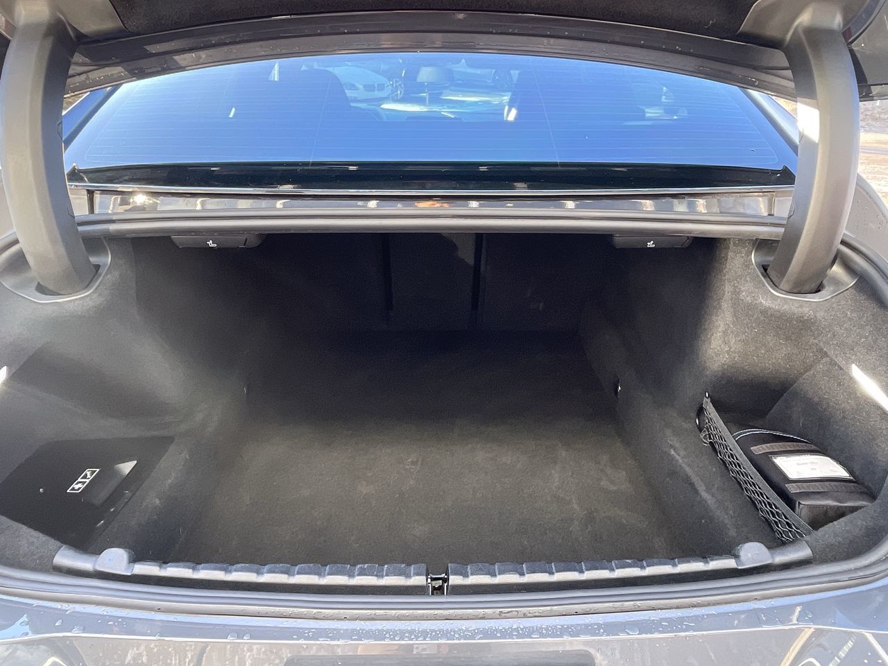 BMW M8  2021 à Calgary, Alberta