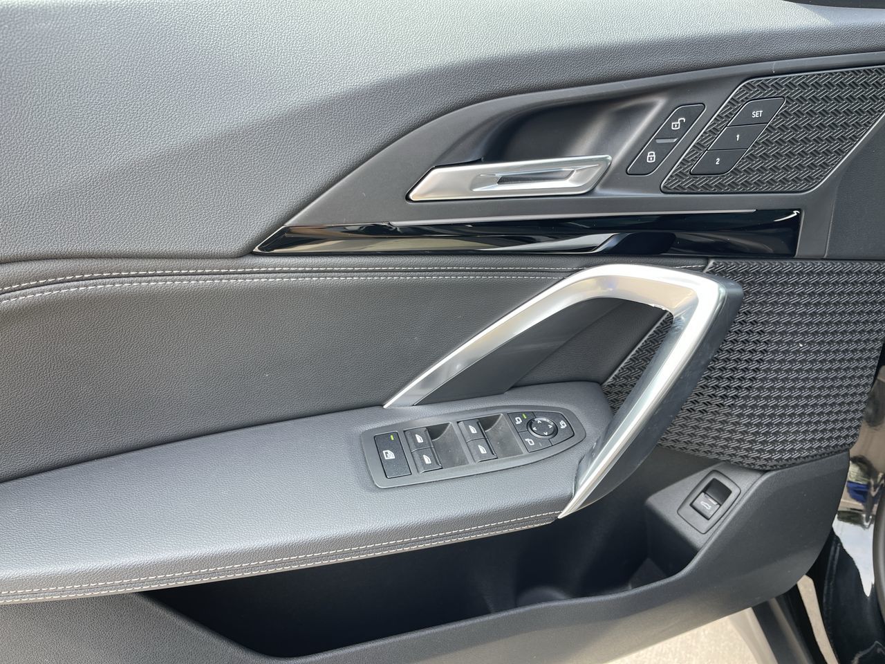 2023 BMW X1