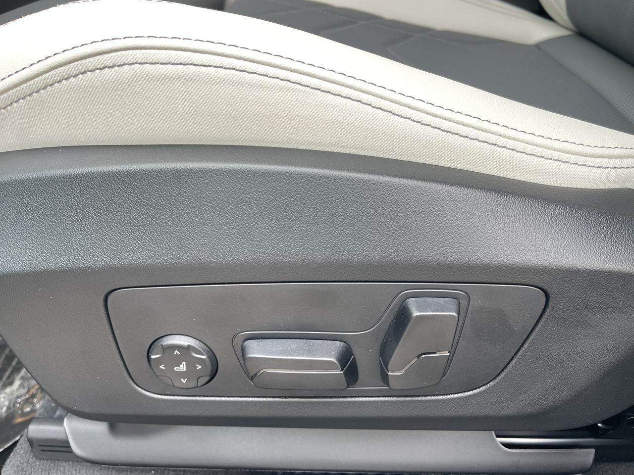 2027 BMW X1