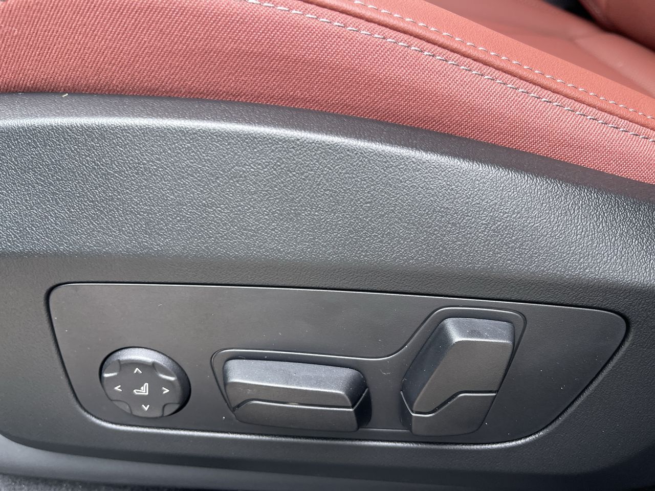 2027 BMW X1