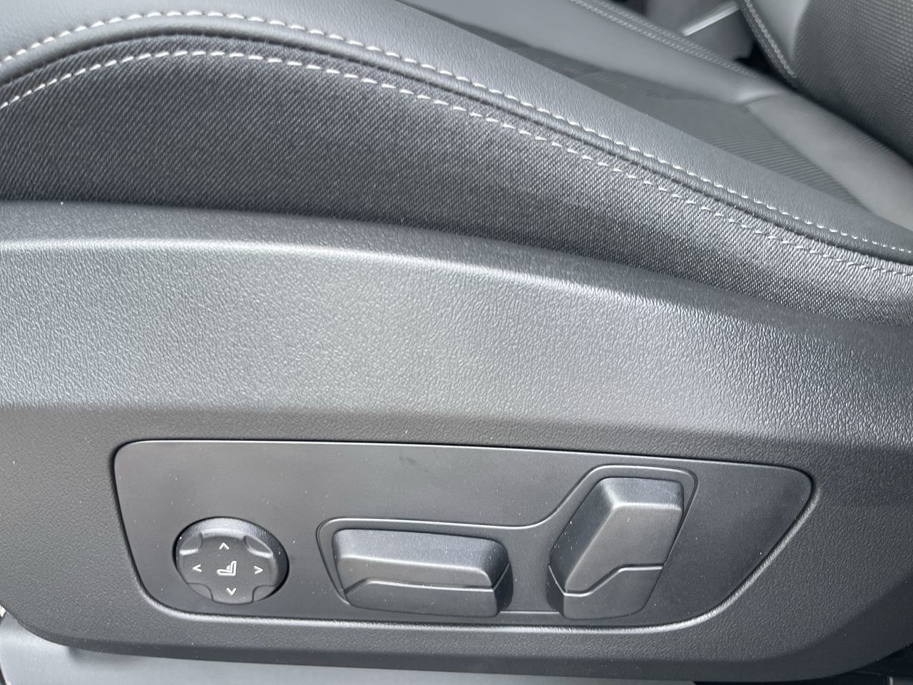 2027 BMW X1