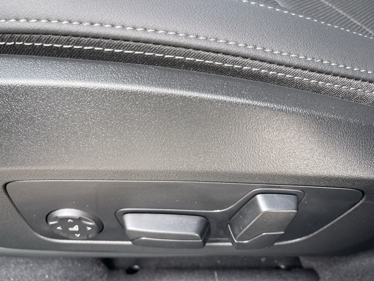 2025 BMW X2 in Calgary, Alberta