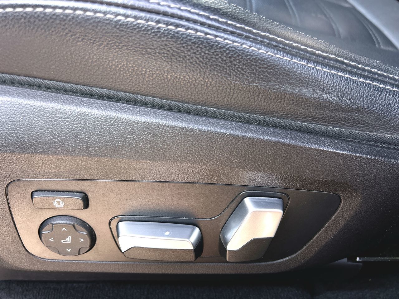 2022 BMW X3 in Calgary, Alberta