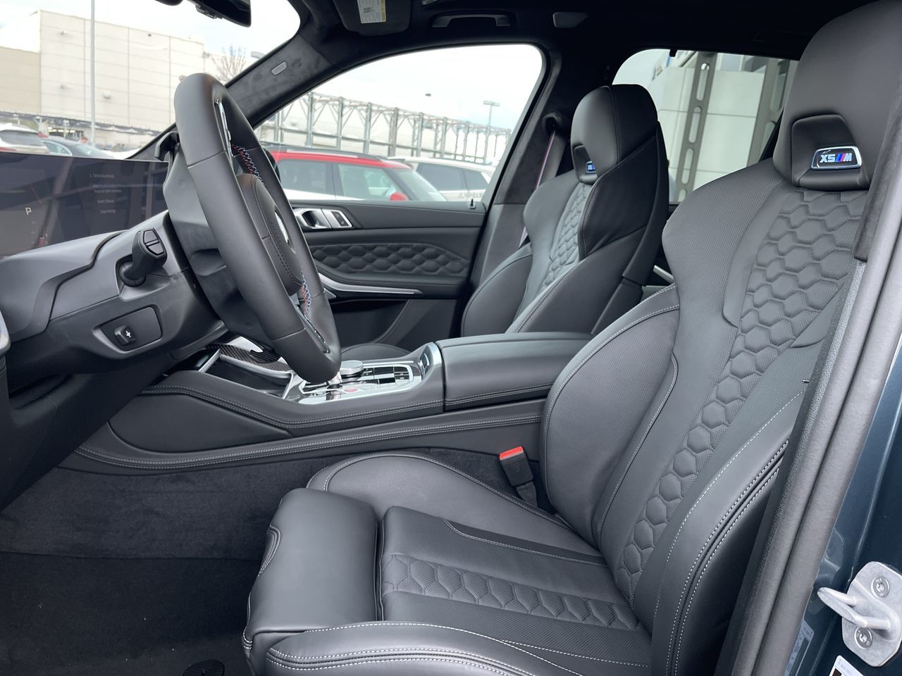 2025 BMW X5 M
